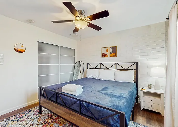 Sunshine Getaway Holiday home